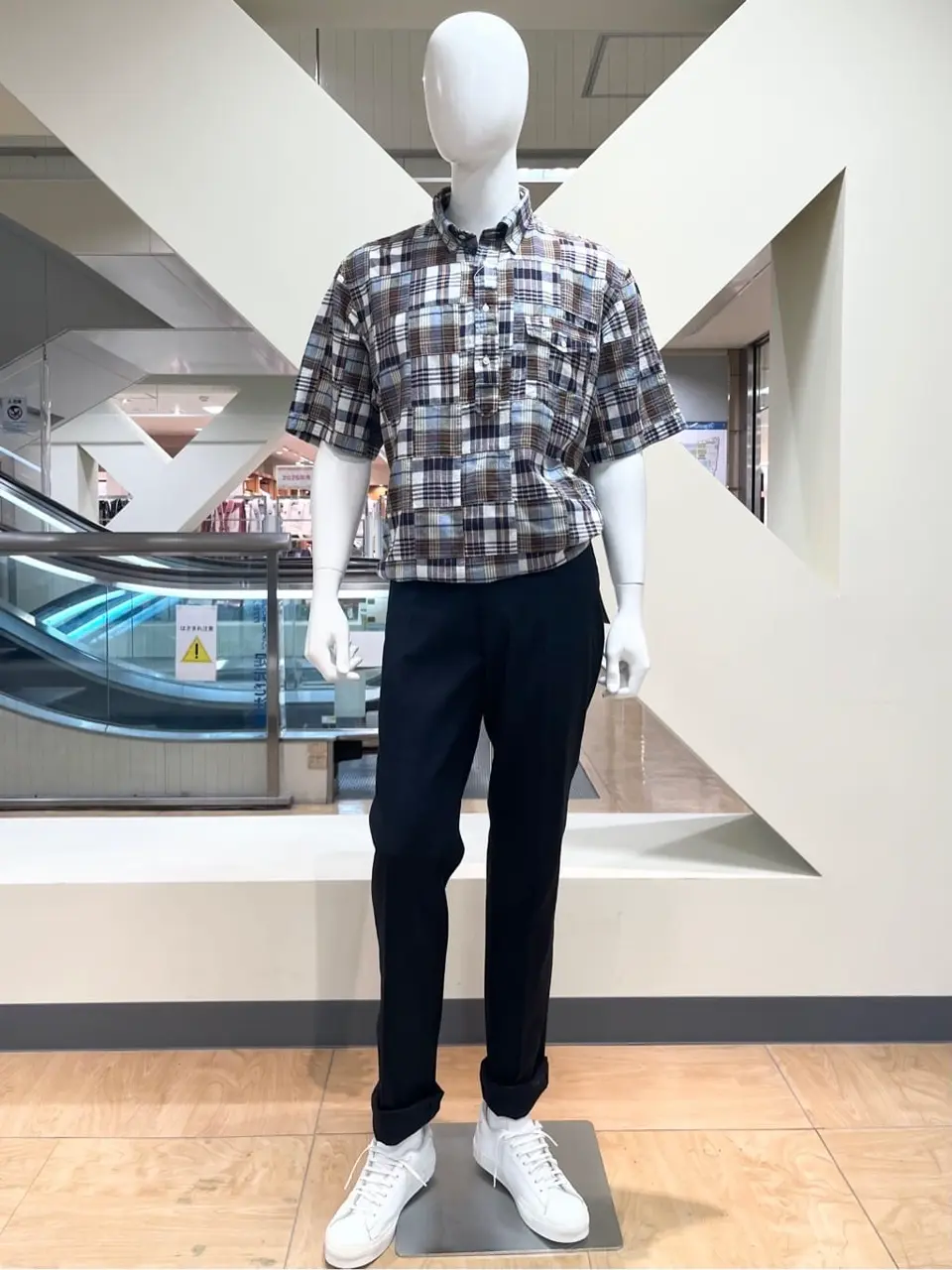 ONWARD CROSSET SELECT 小管 コーディネート画像