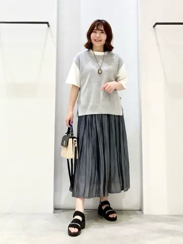 ONWARD CROSSET SELECT 横田 コーディネート画像