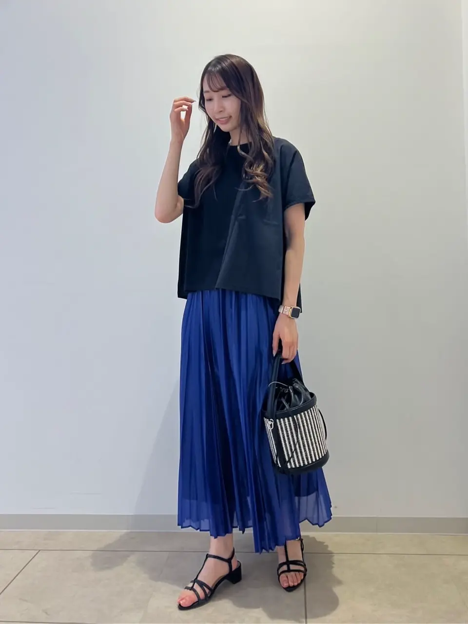 ONWARD CROSSET SELECT 内田 コーディネート画像