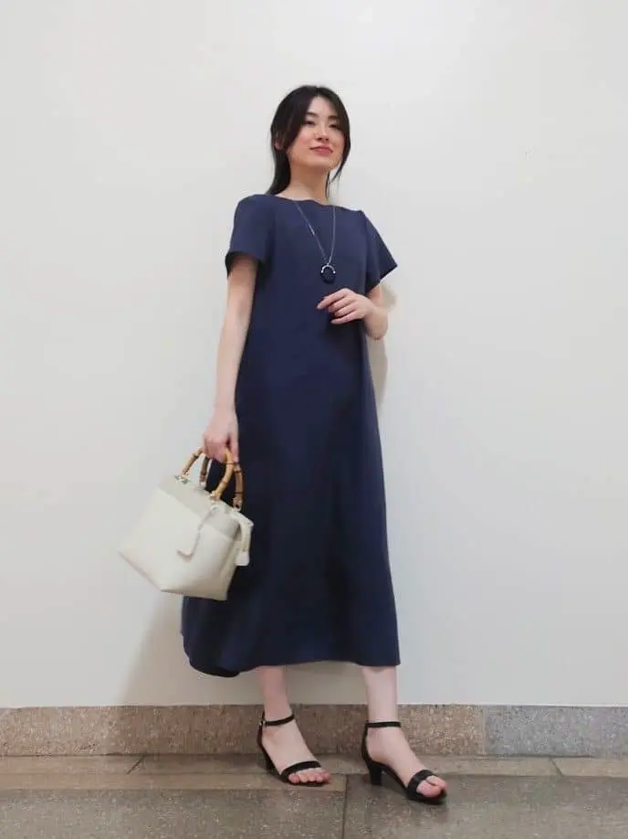  最上 コーディネート画像