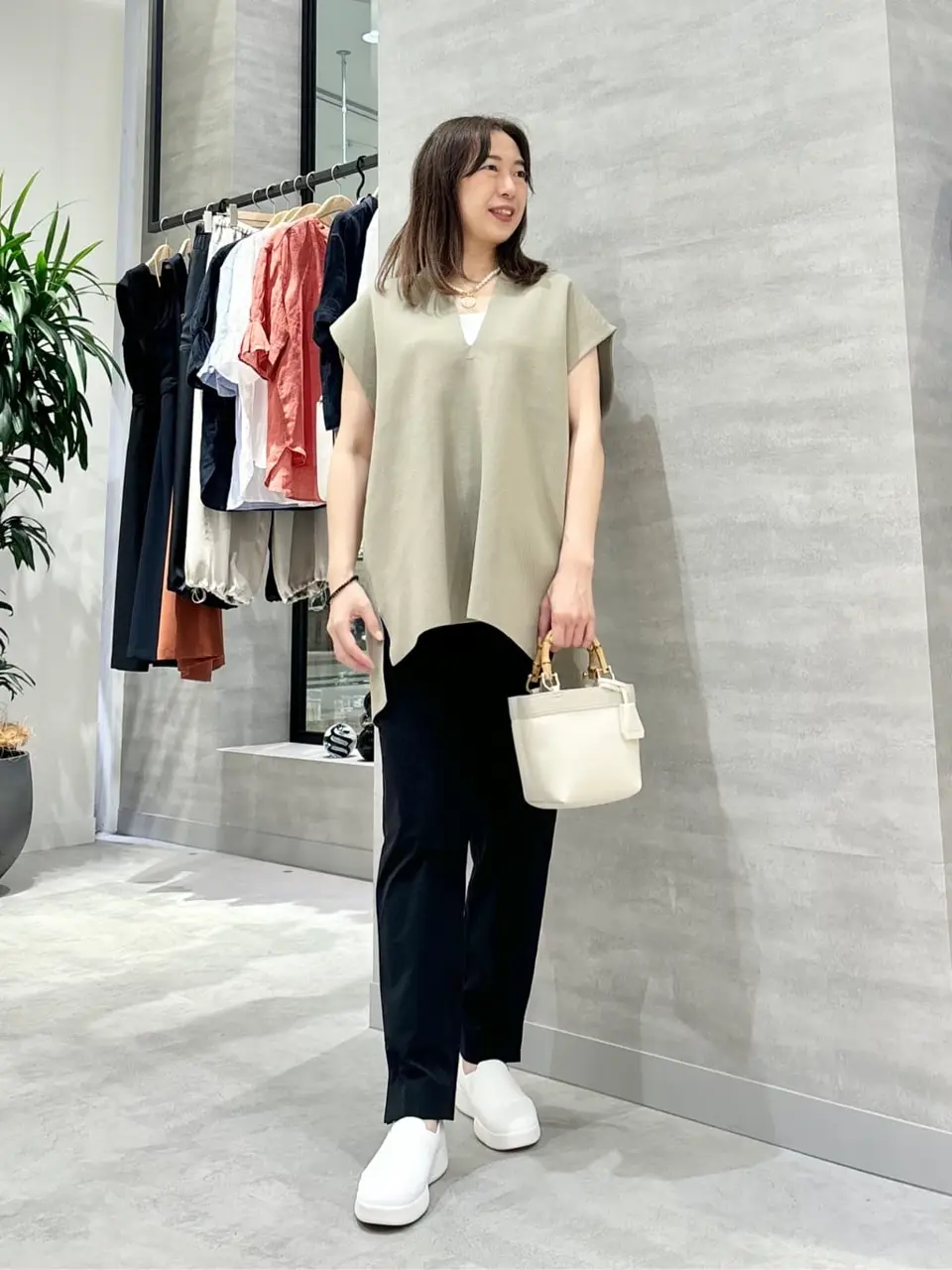 ONWARD CROSSET SELECT SAKAI コーディネート画像