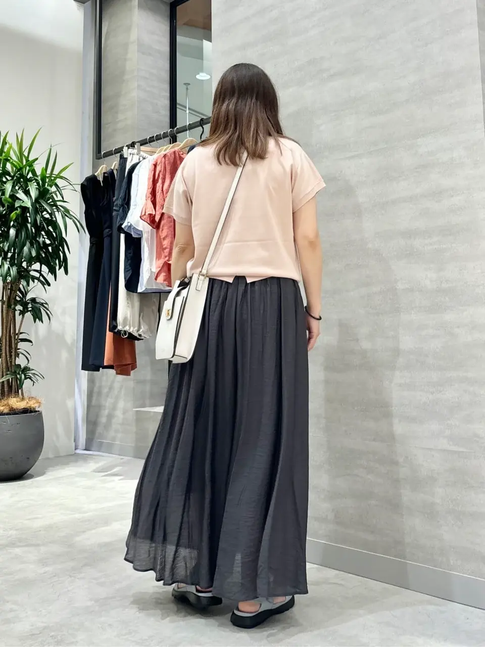 ONWARD CROSSET SELECT SAKAI コーディネート画像