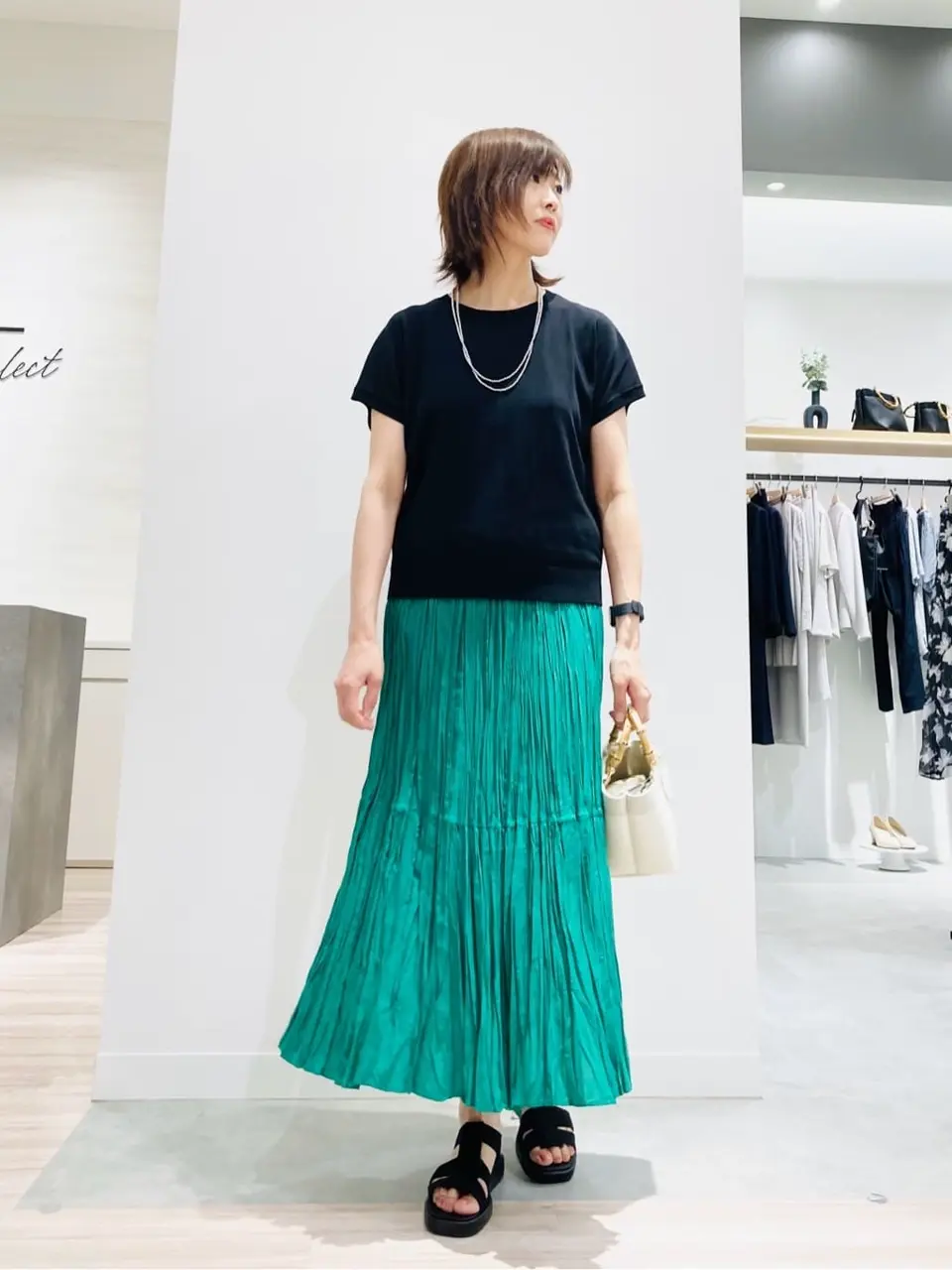 ONWARD CROSSET SELECT Chie コーディネート画像