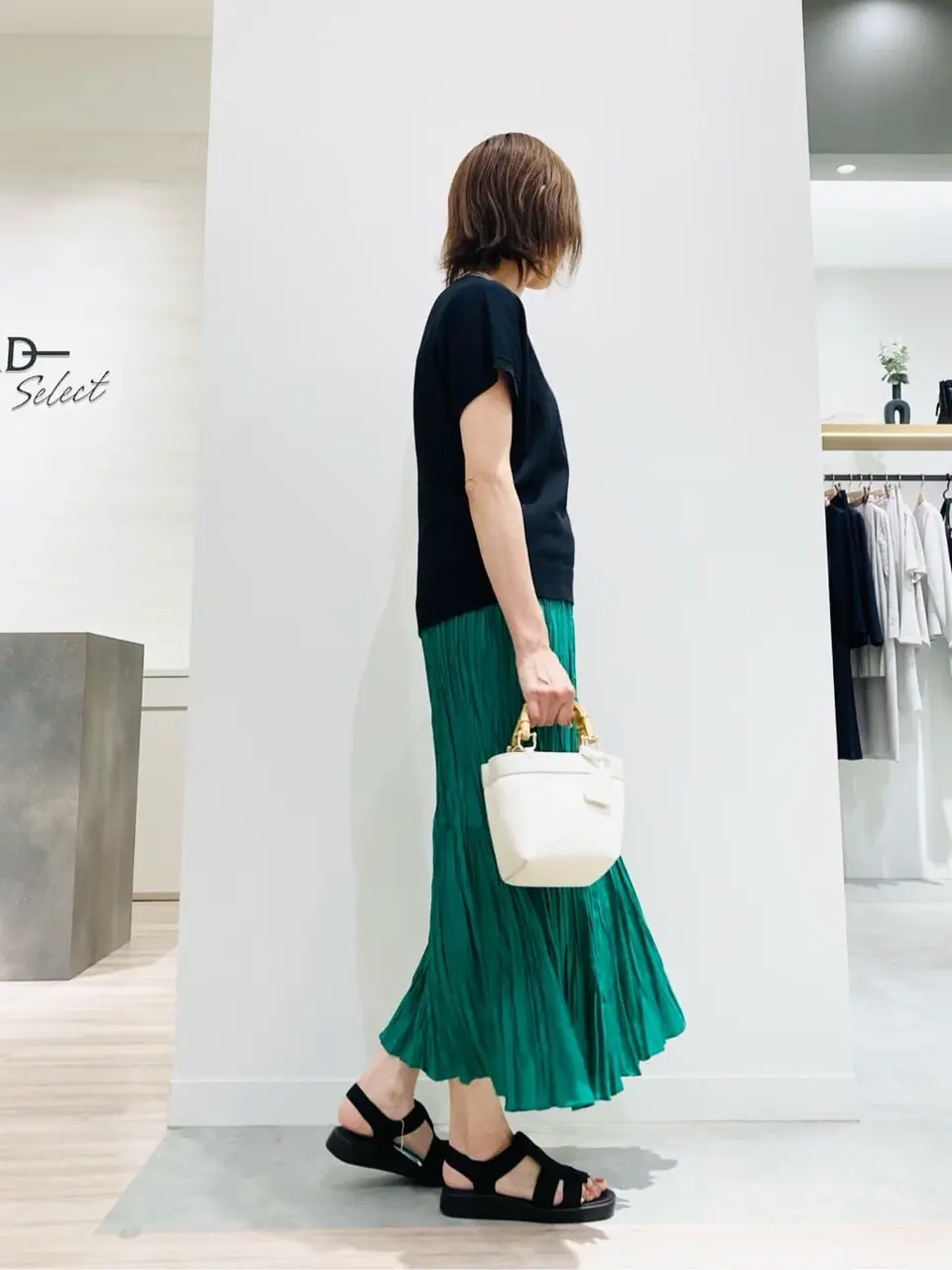 ONWARD CROSSET SELECT Chie コーディネート画像