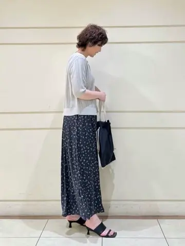 ONWARD CROSSET SELECT maruri コーディネート画像