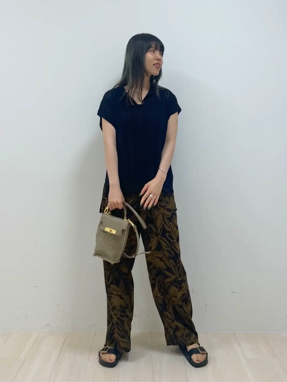 ONWARD CROSSET SELECT 渡邉 コーディネート画像