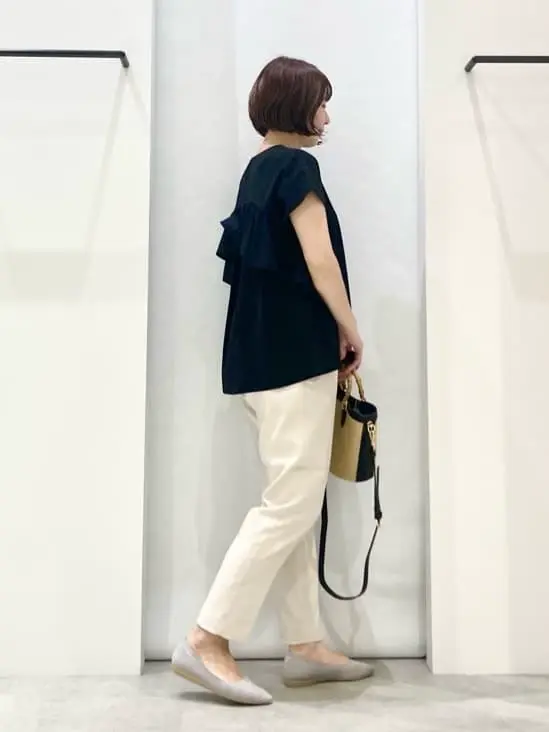 ONWARD CROSSET SELECT 横田 コーディネート画像