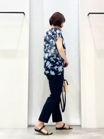 ONWARD CROSSET SELECT 横田 コーディネート画像