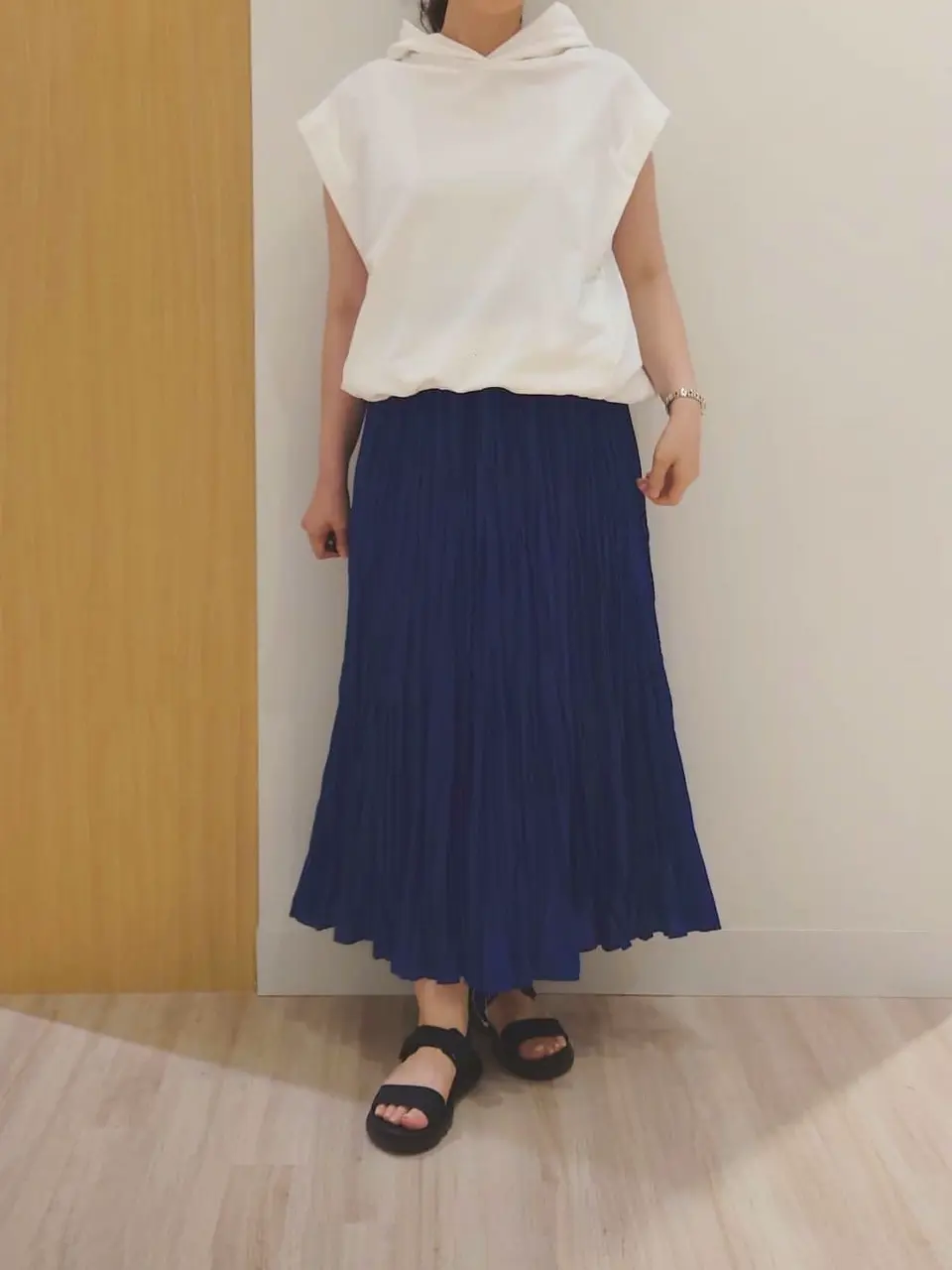 ONWARD CROSSET SELECT 岡 コーディネート画像