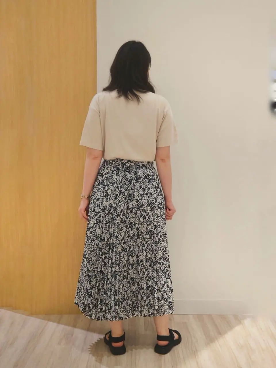 ONWARD CROSSET SELECT 岡 コーディネート画像