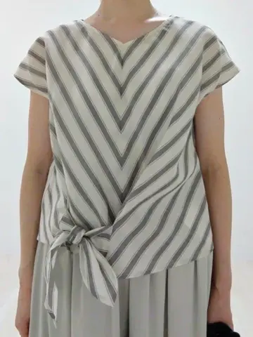 ONWARD CROSSET SELECT 岩下 コーディネート画像