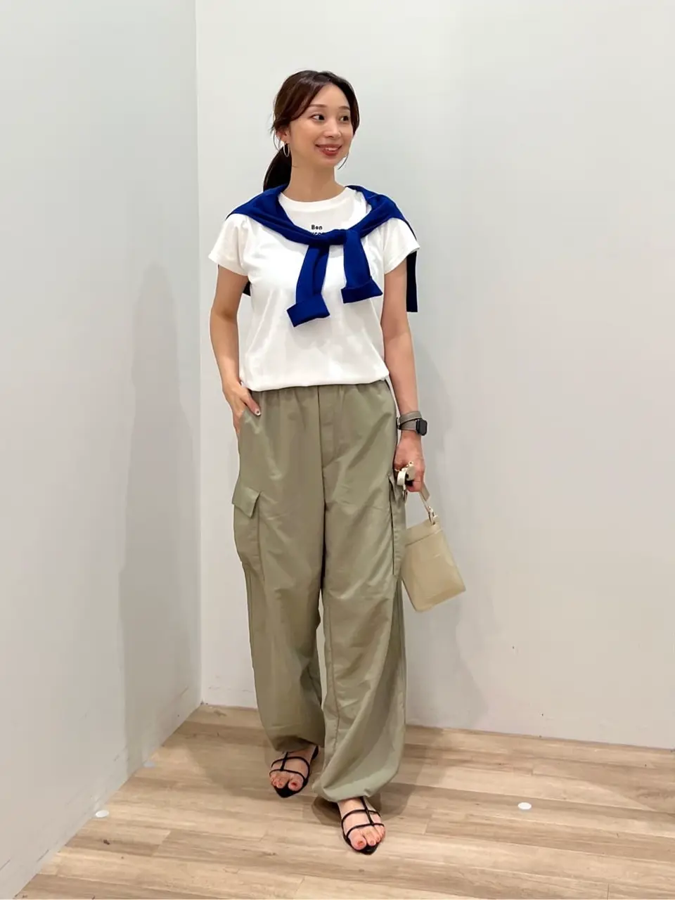  村上 コーディネート画像