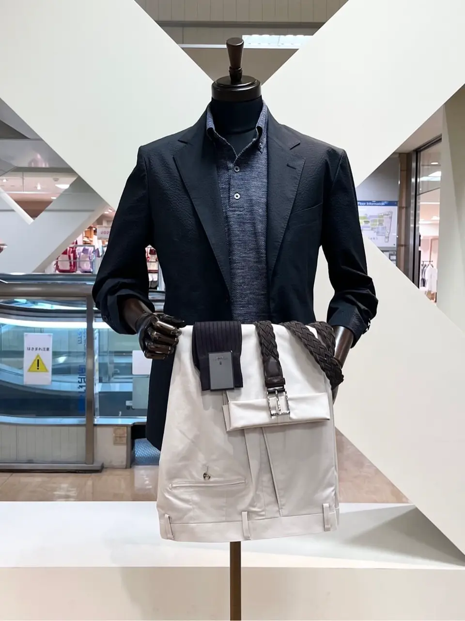 ONWARD CROSSET SELECT 小管 コーディネート画像