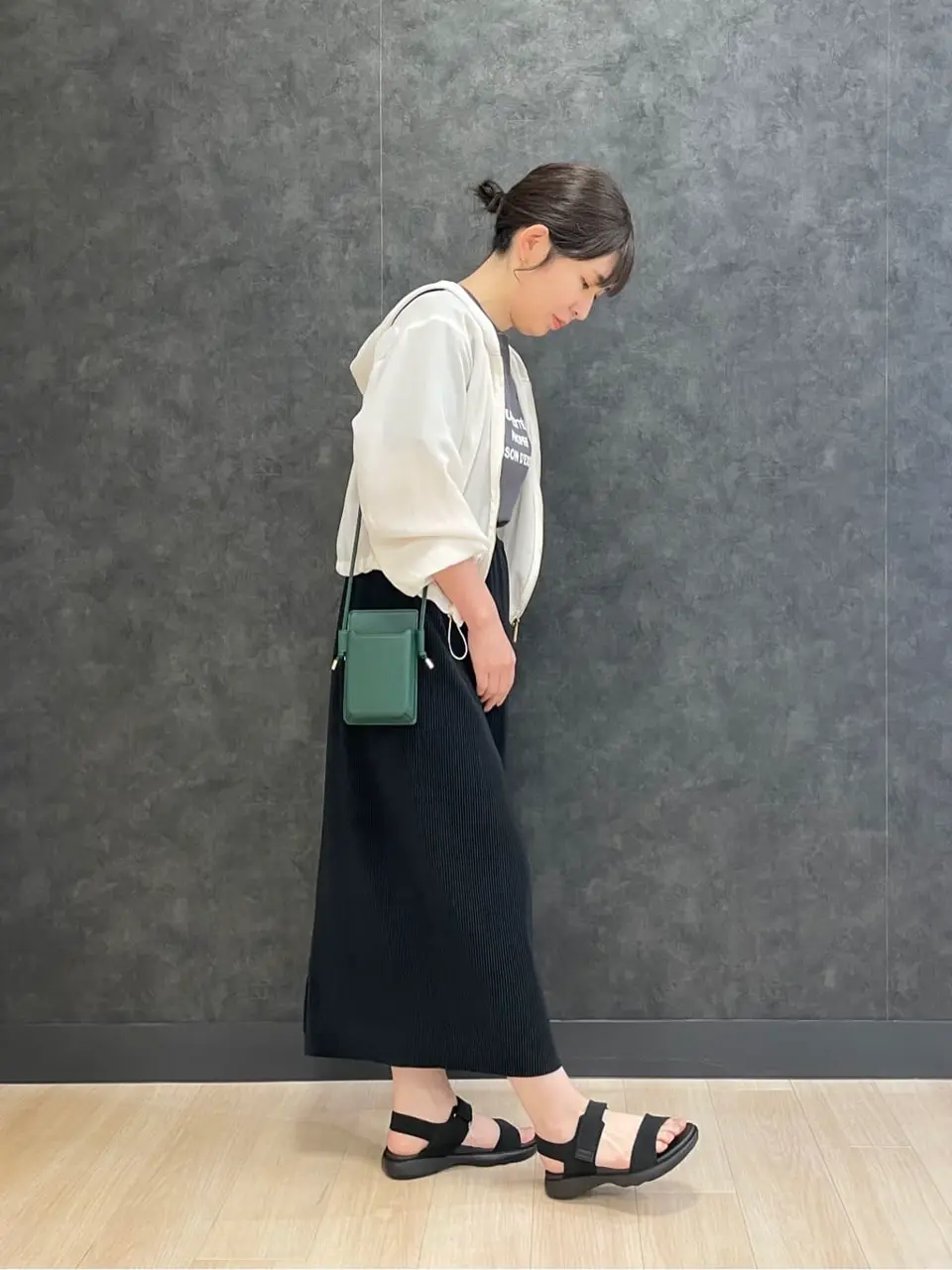 ONWARD CROSSET SELECT 杉山 コーディネート画像