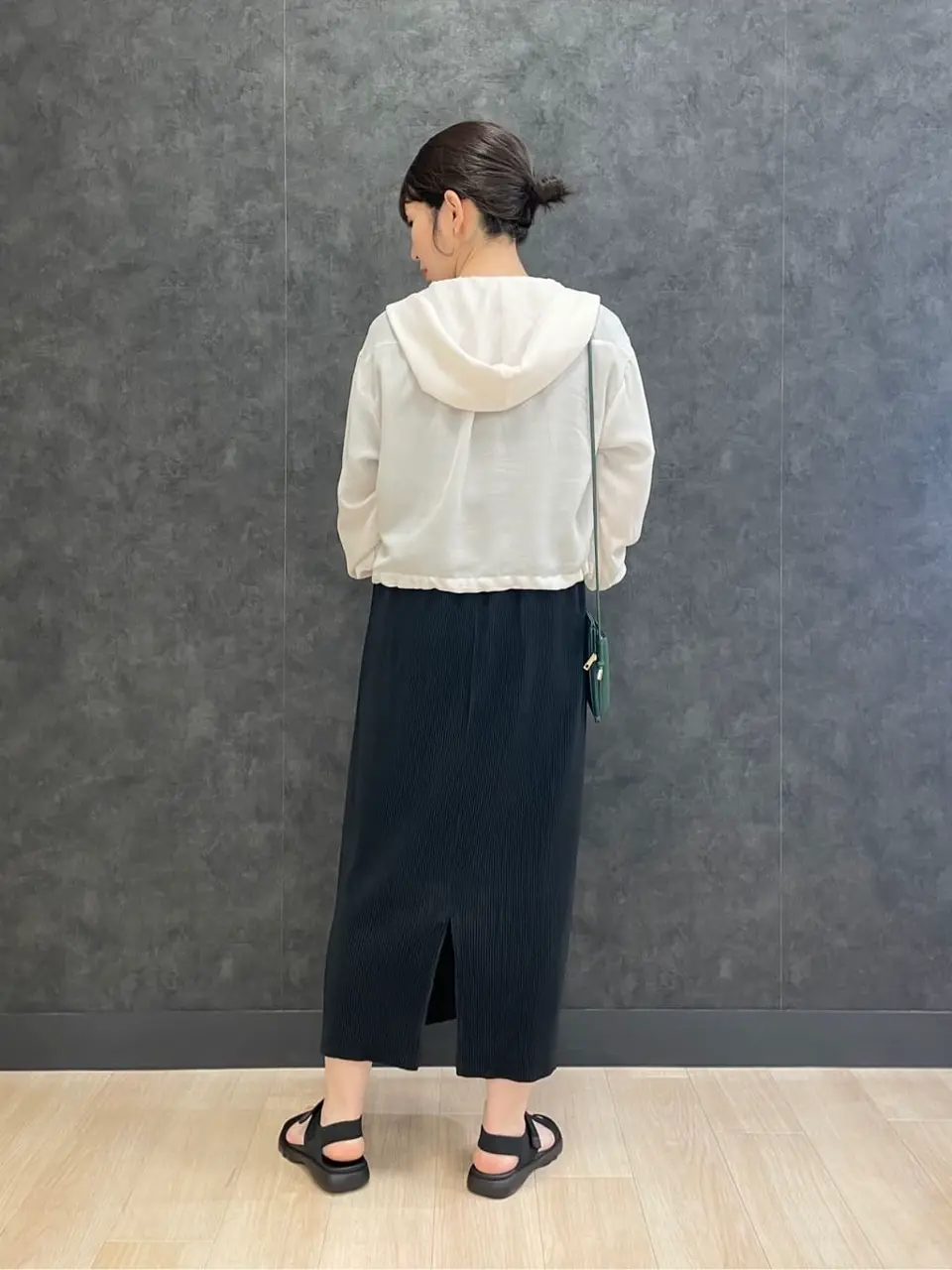 ONWARD CROSSET SELECT 杉山 コーディネート画像