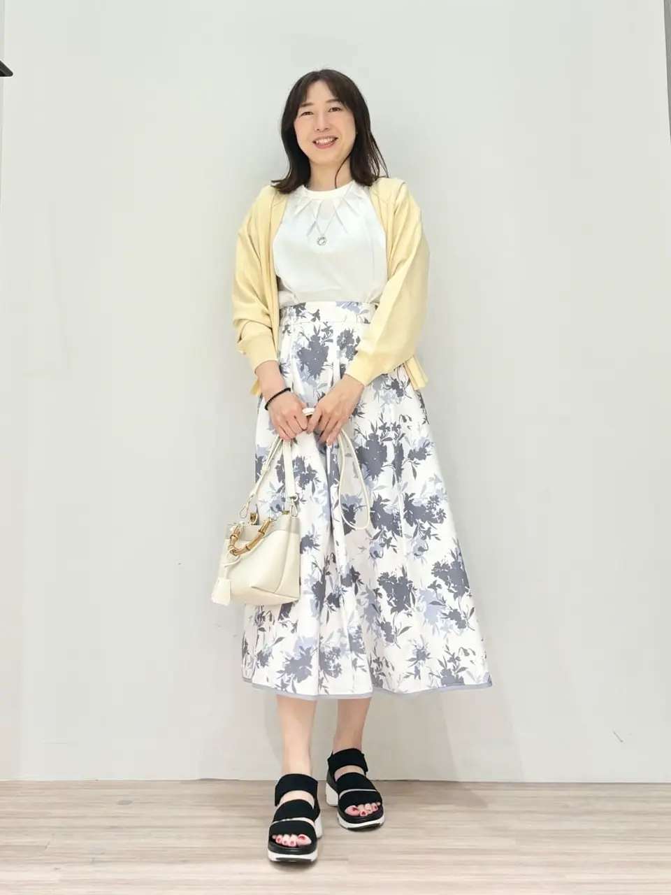 ONWARD CROSSET SELECT SAKAI コーディネート画像