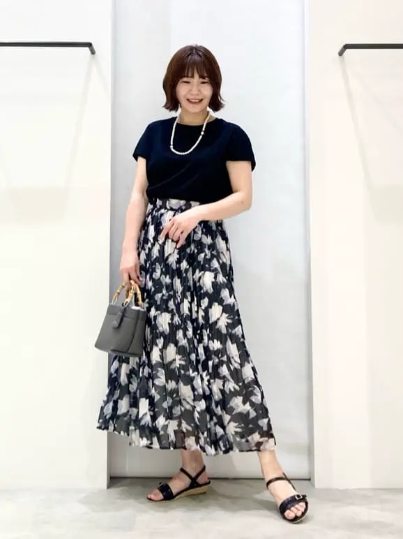 ONWARD CROSSET SELECT 横田 コーディネート画像