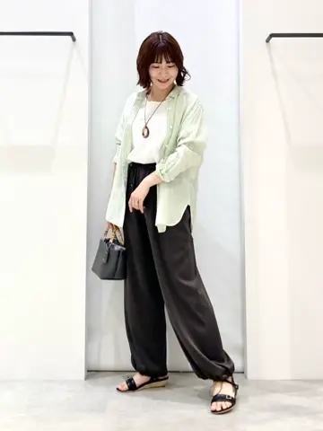 ONWARD CROSSET SELECT 横田 コーディネート画像