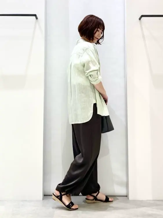 ONWARD CROSSET SELECT 横田 コーディネート画像