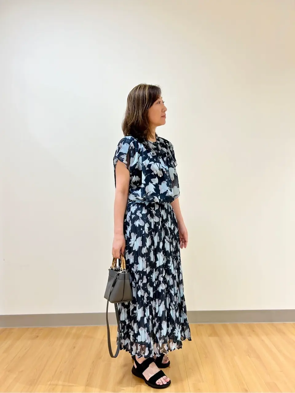 ONWARD CROSSET SELECT TAKI コーディネート画像