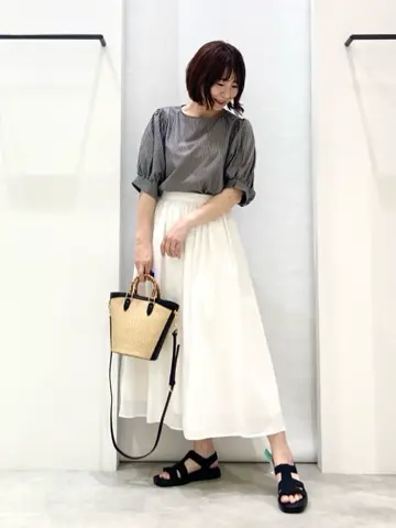 ONWARD CROSSET SELECT 横田 コーディネート画像