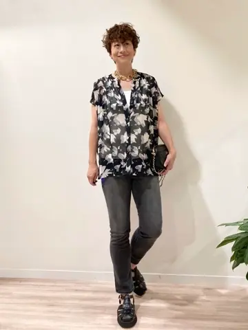 ONWARD CROSSET SELECT 照木 コーディネート画像