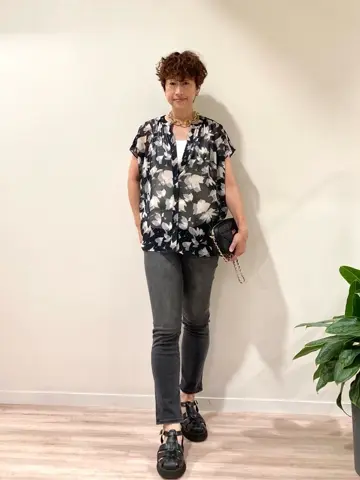 ONWARD CROSSET SELECT 照木 コーディネート画像