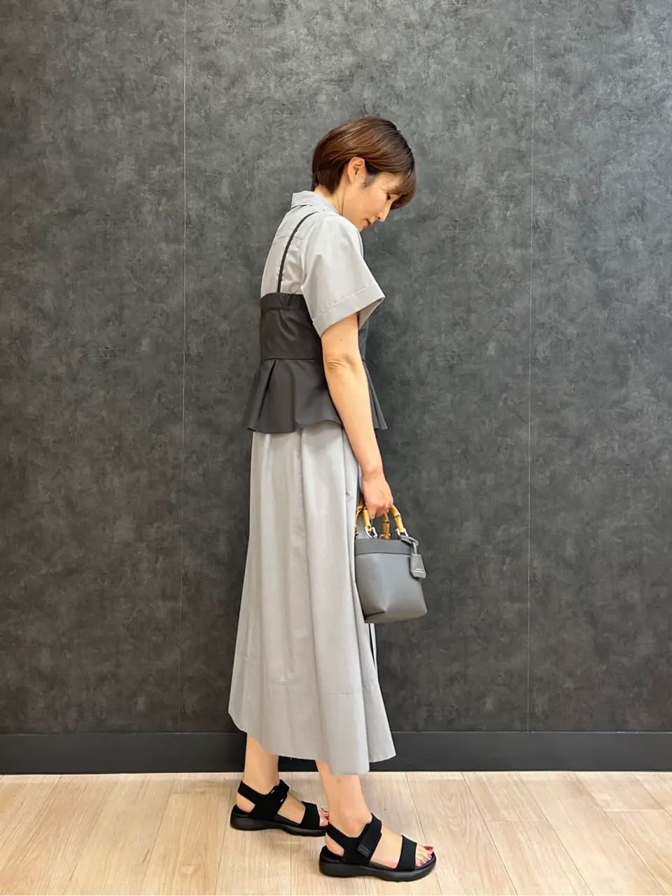 ONWARD CROSSET SELECT 鈴木 コーディネート画像