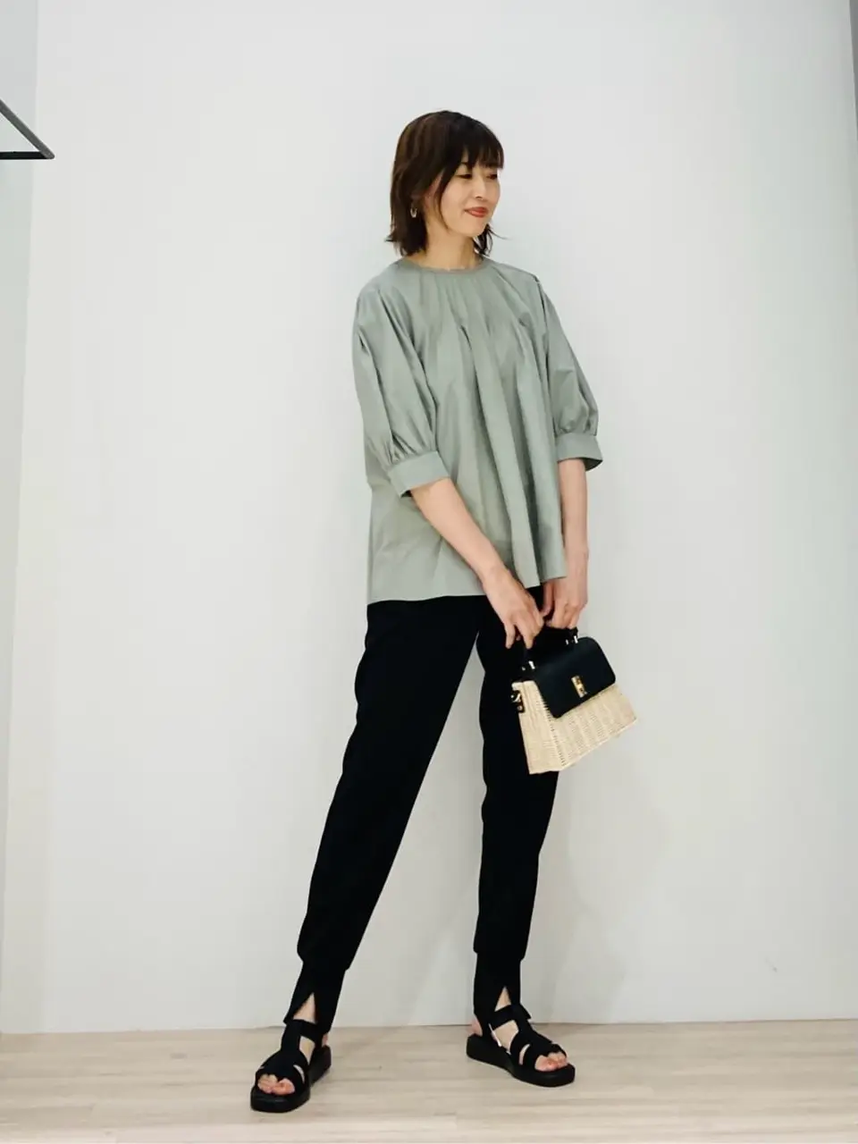 ONWARD CROSSET SELECT Chie コーディネート画像