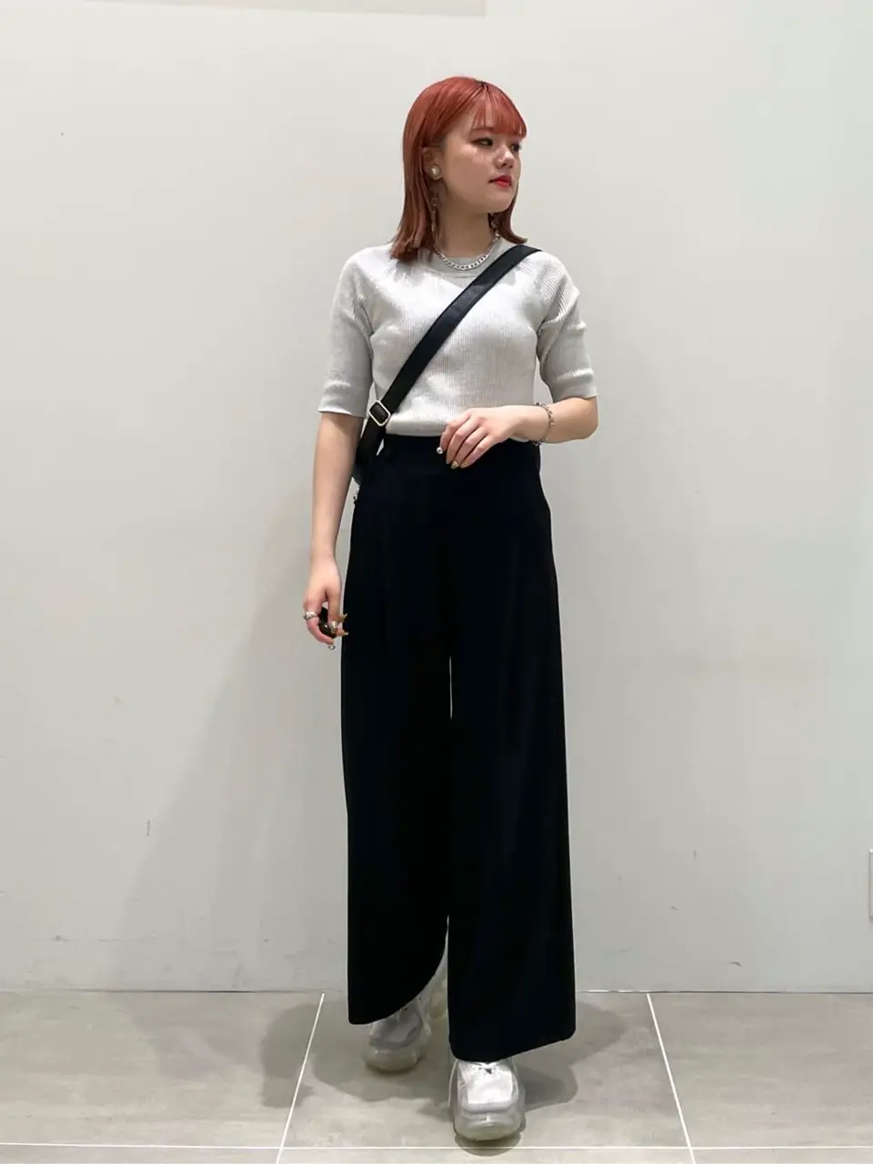 ONWARD CROSSET SELECT erika コーディネート画像