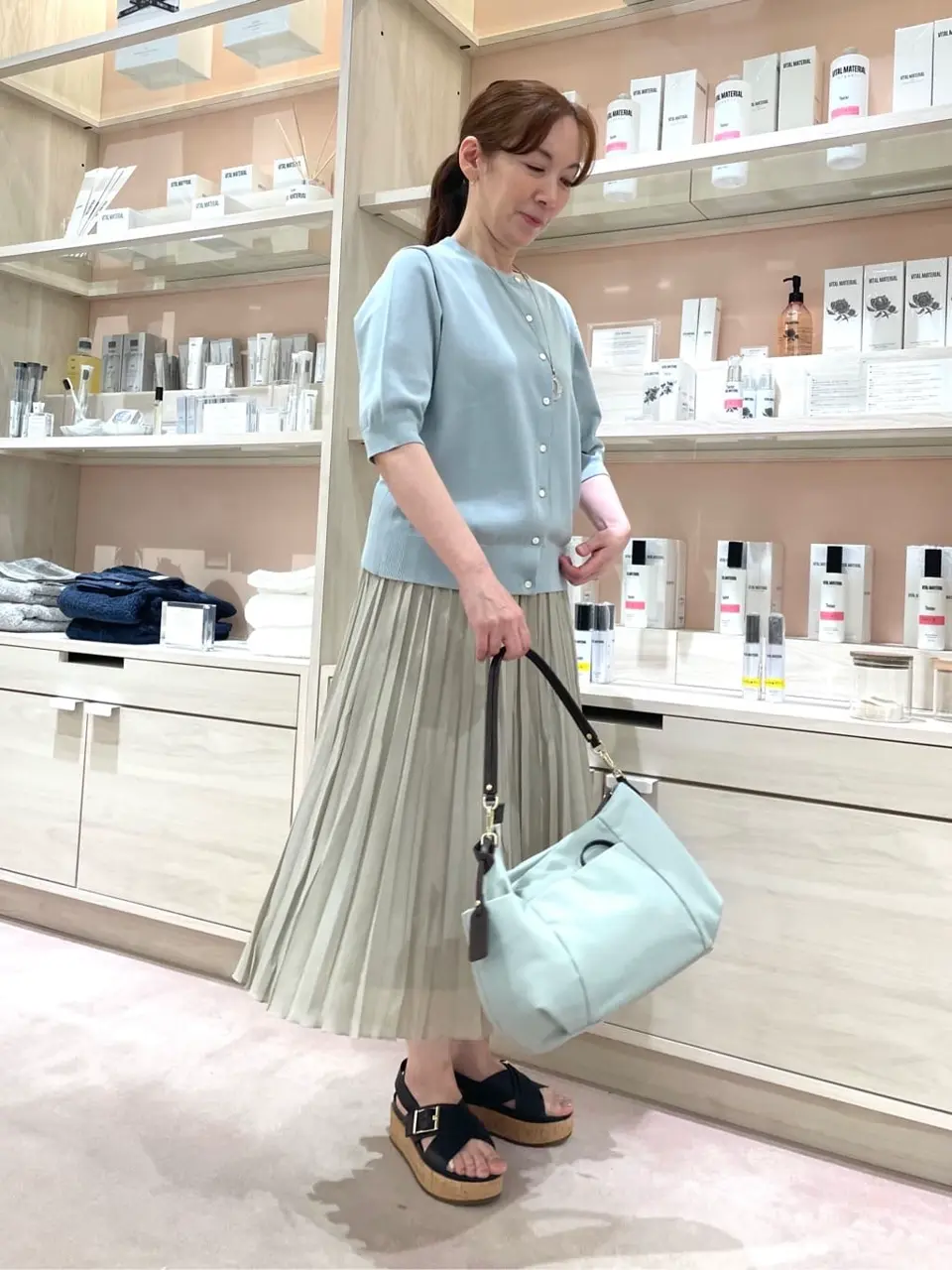 ONWARD CROSSET SELECT niina コーディネート画像