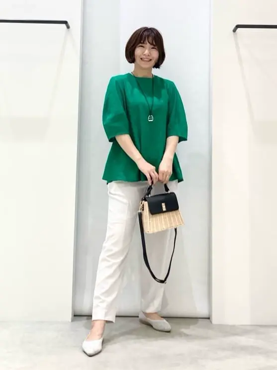 ONWARD CROSSET SELECT 横田 コーディネート画像