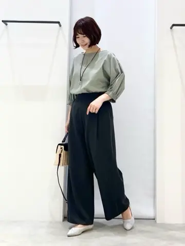 ONWARD CROSSET SELECT 横田 コーディネート画像