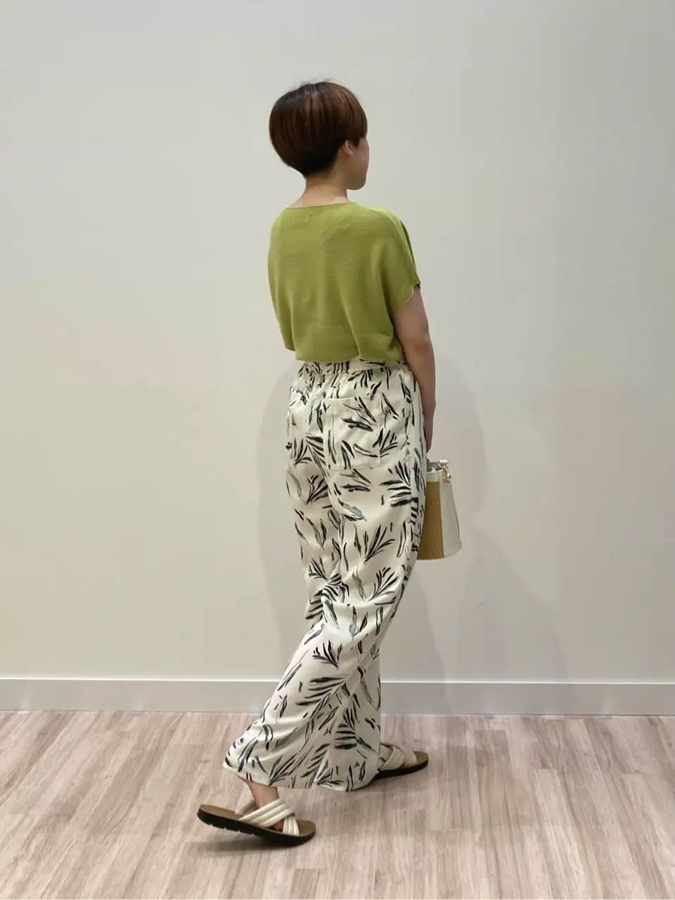 ONWARD CROSSET SELECT 河本 コーディネート画像