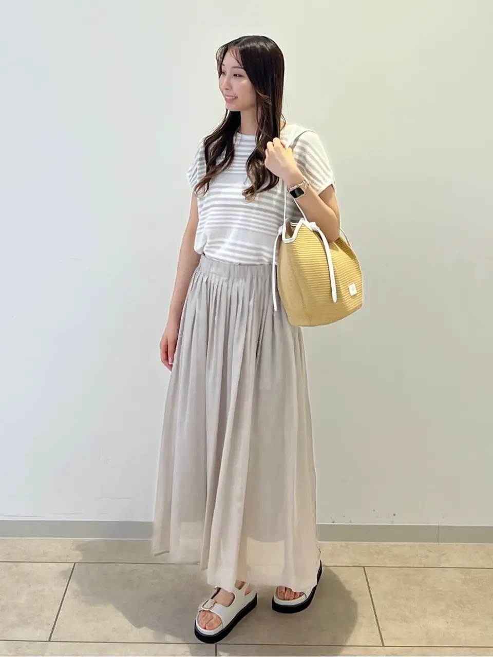 ONWARD CROSSET SELECT 内田 コーディネート画像