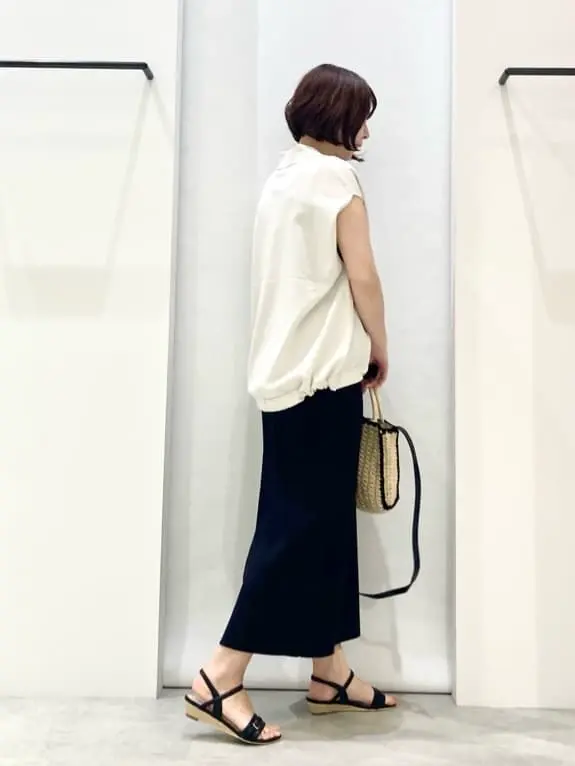 ONWARD CROSSET SELECT 横田 コーディネート画像