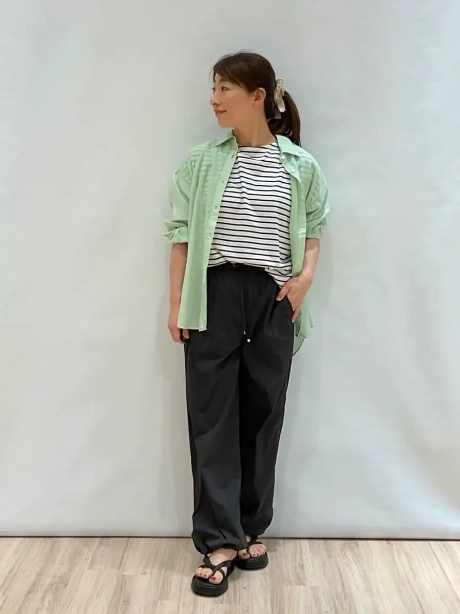  深田 コーディネート画像