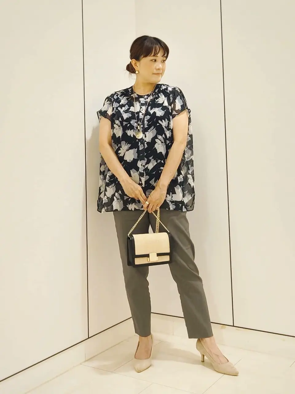 ONWARD CROSSET SELECT 山村 コーディネート画像