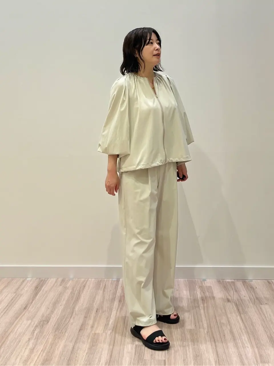 ONWARD CROSSET SELECT 小西 コーディネート画像