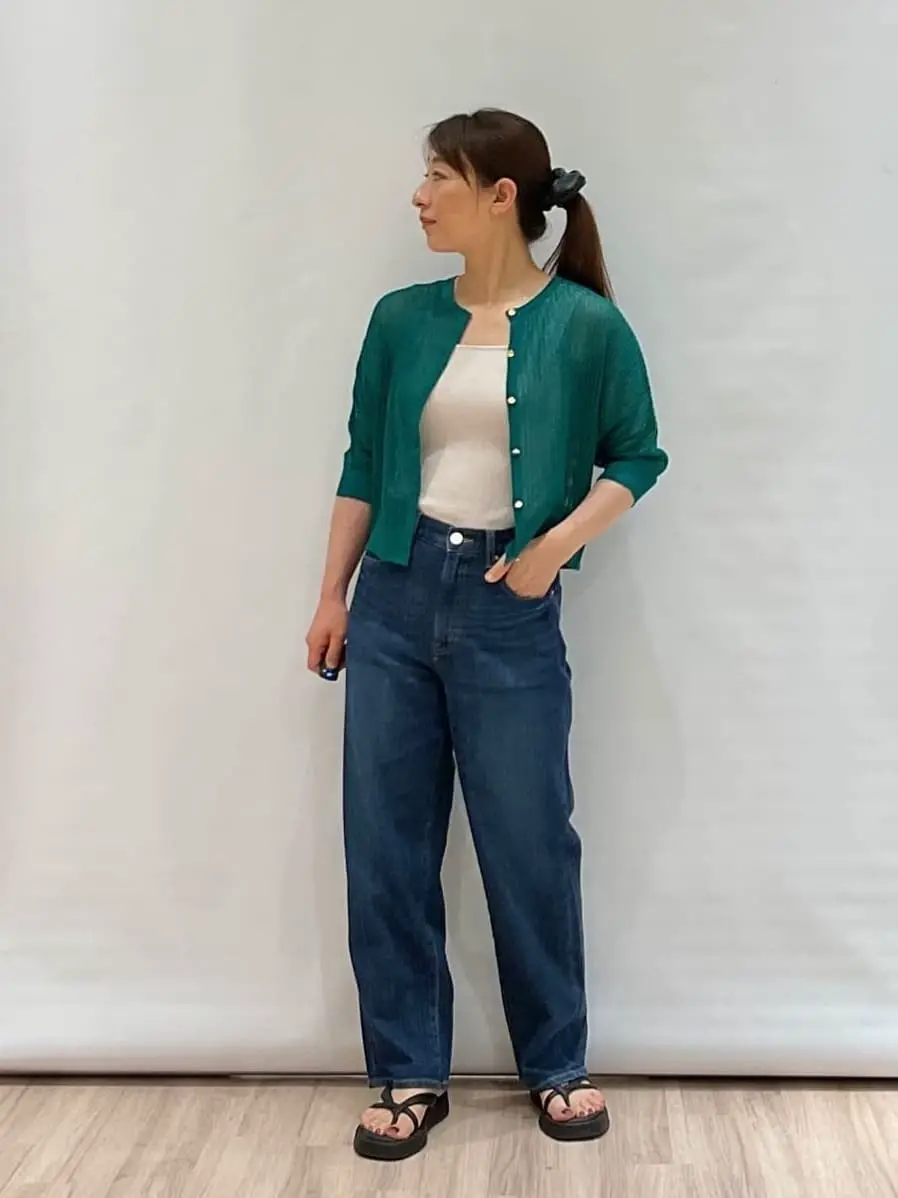  深田 コーディネート画像