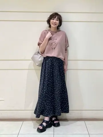 ONWARD CROSSET SELECT maruri コーディネート画像