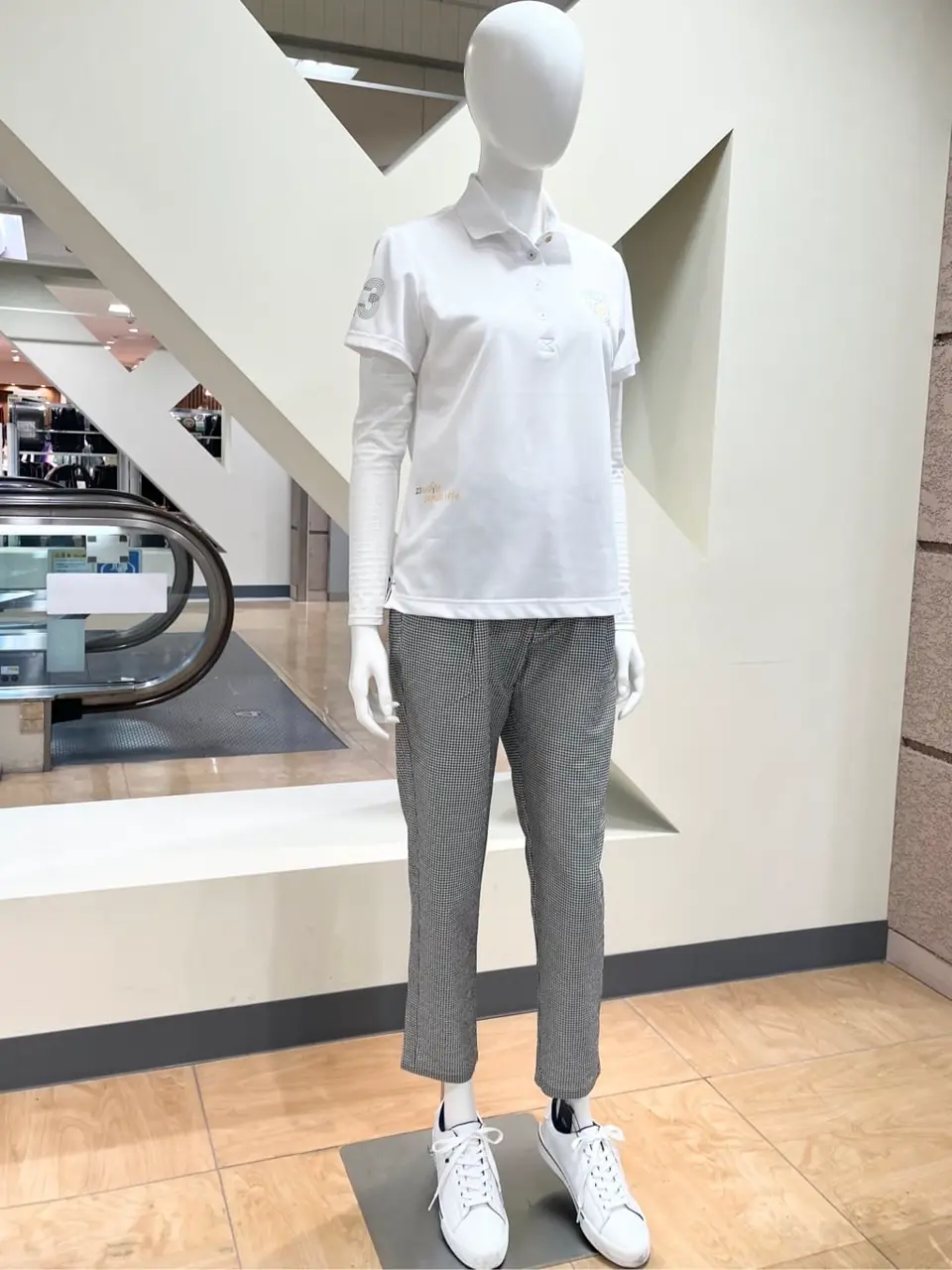 ONWARD CROSSET SELECT 小管 コーディネート画像