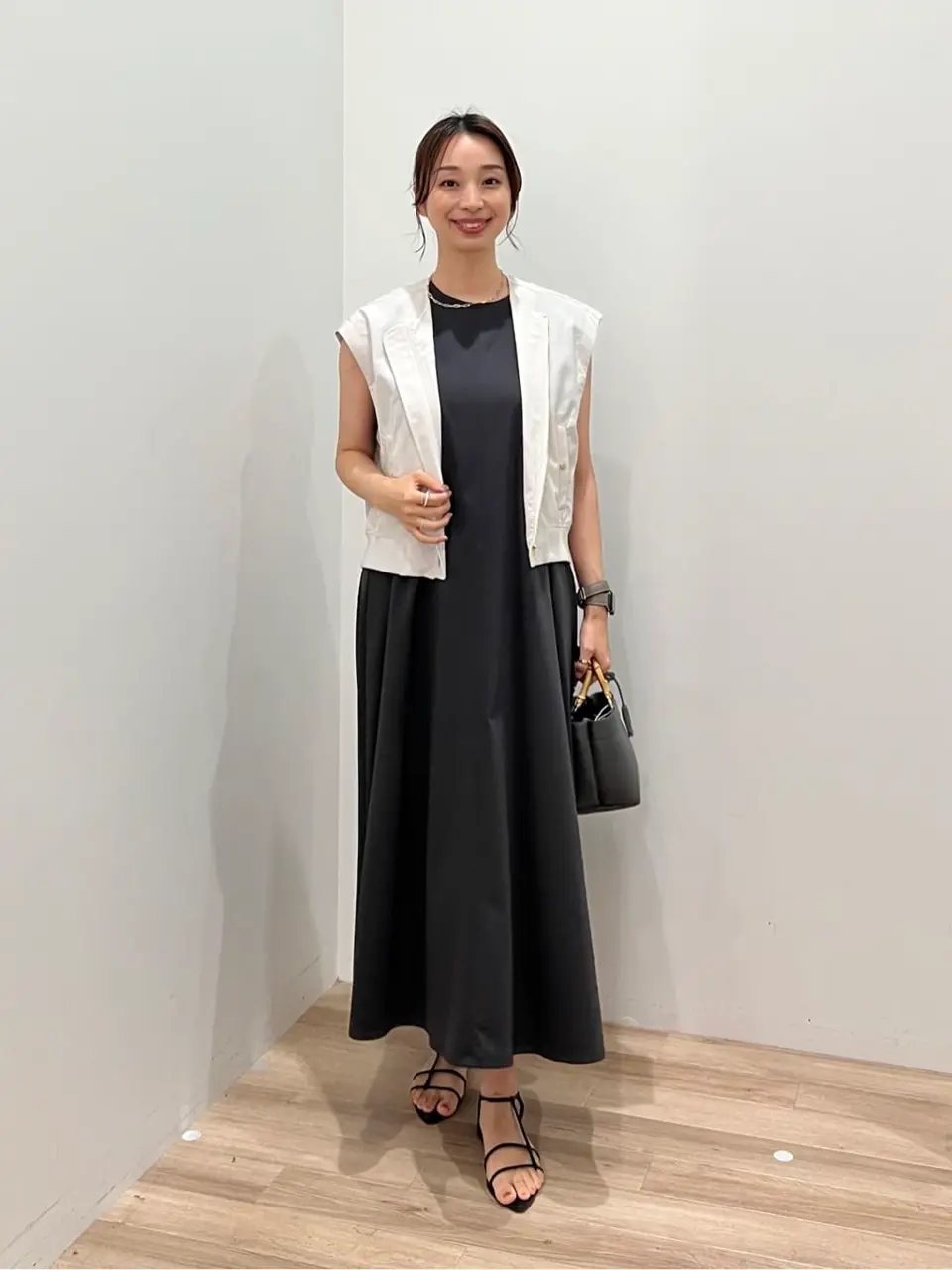  村上 コーディネート画像