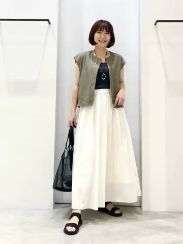 ONWARD CROSSET SELECT 横田 コーディネート画像