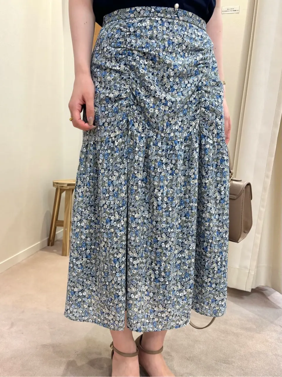 ONWARD CROSSET SELECT 石井 コーディネート画像