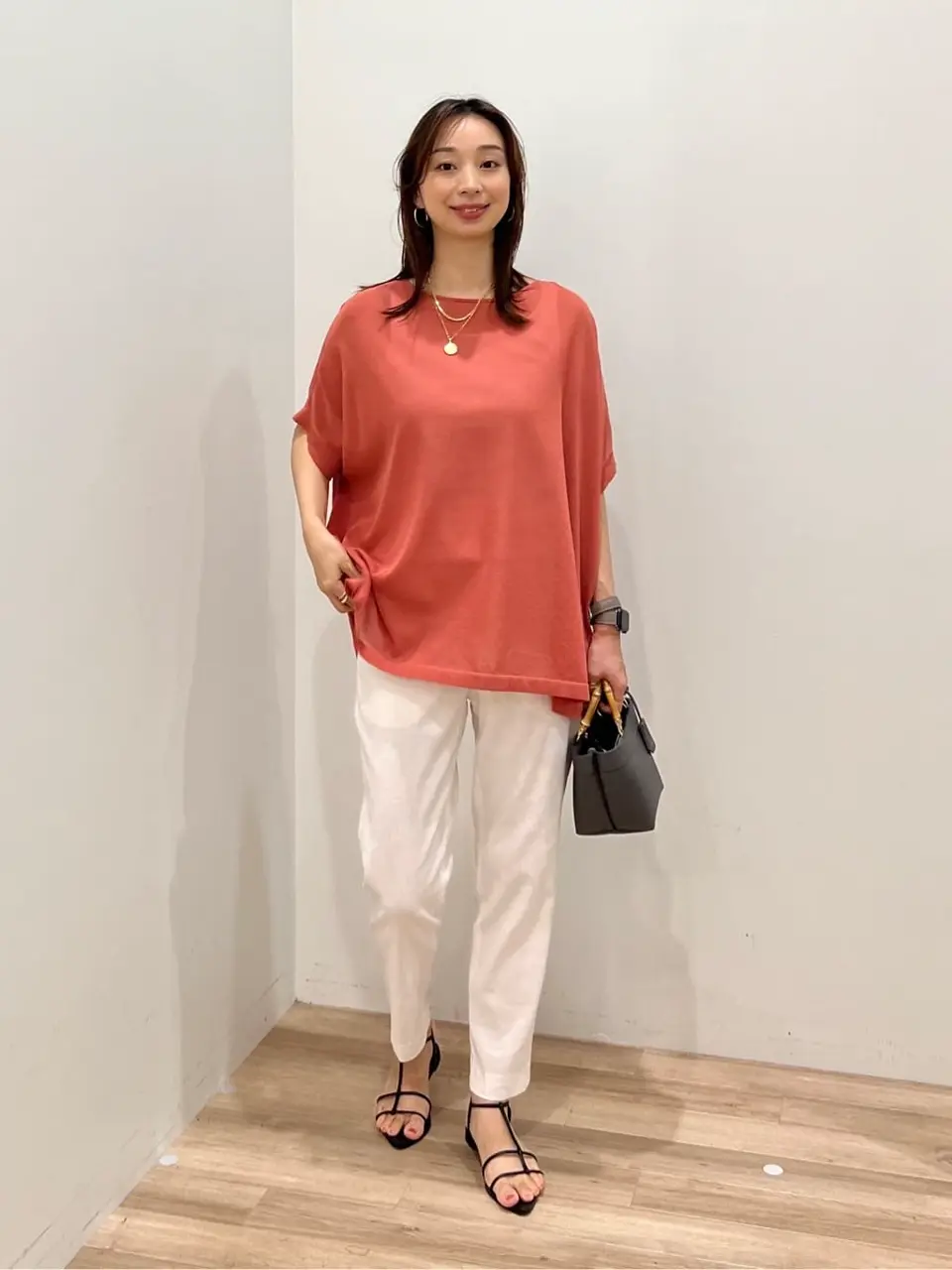  村上 コーディネート画像