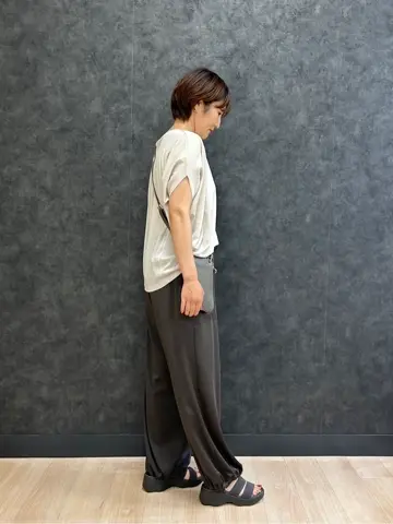 ONWARD CROSSET SELECT 鈴木 コーディネート画像