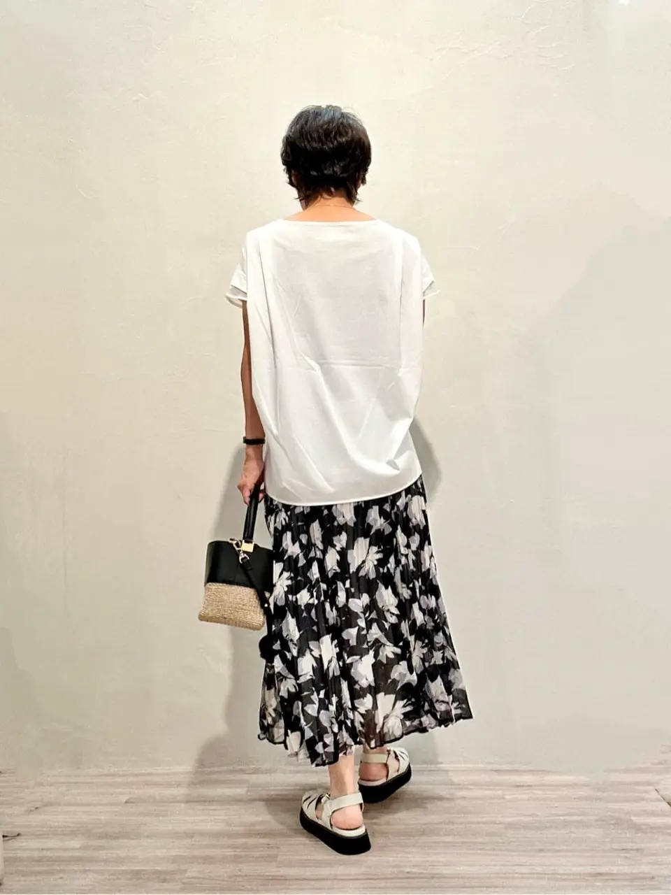 ONWARD CROSSET SELECT 亀山 コーディネート画像