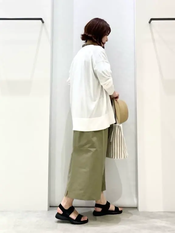 ONWARD CROSSET SELECT 横田 コーディネート画像