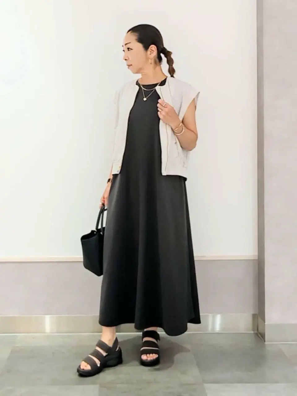  niwa コーディネート画像